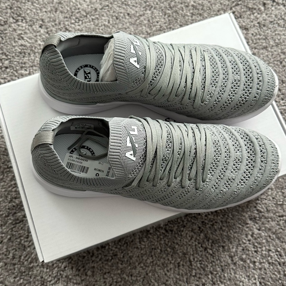 APL Women’s TechLoom Wave Shoes